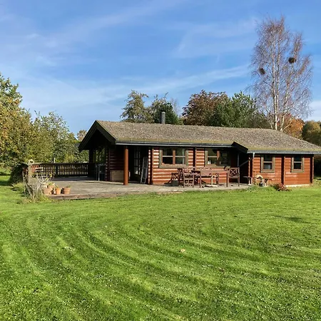 Casa vacanze Log House In With Vintage Charm *