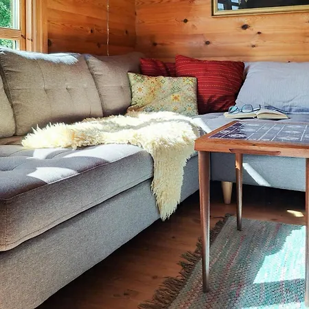 Log House In With Vintage Charm Casa vacanze